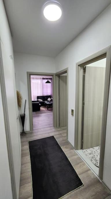 City Center Apt Wfree P Skopje Luaran gambar